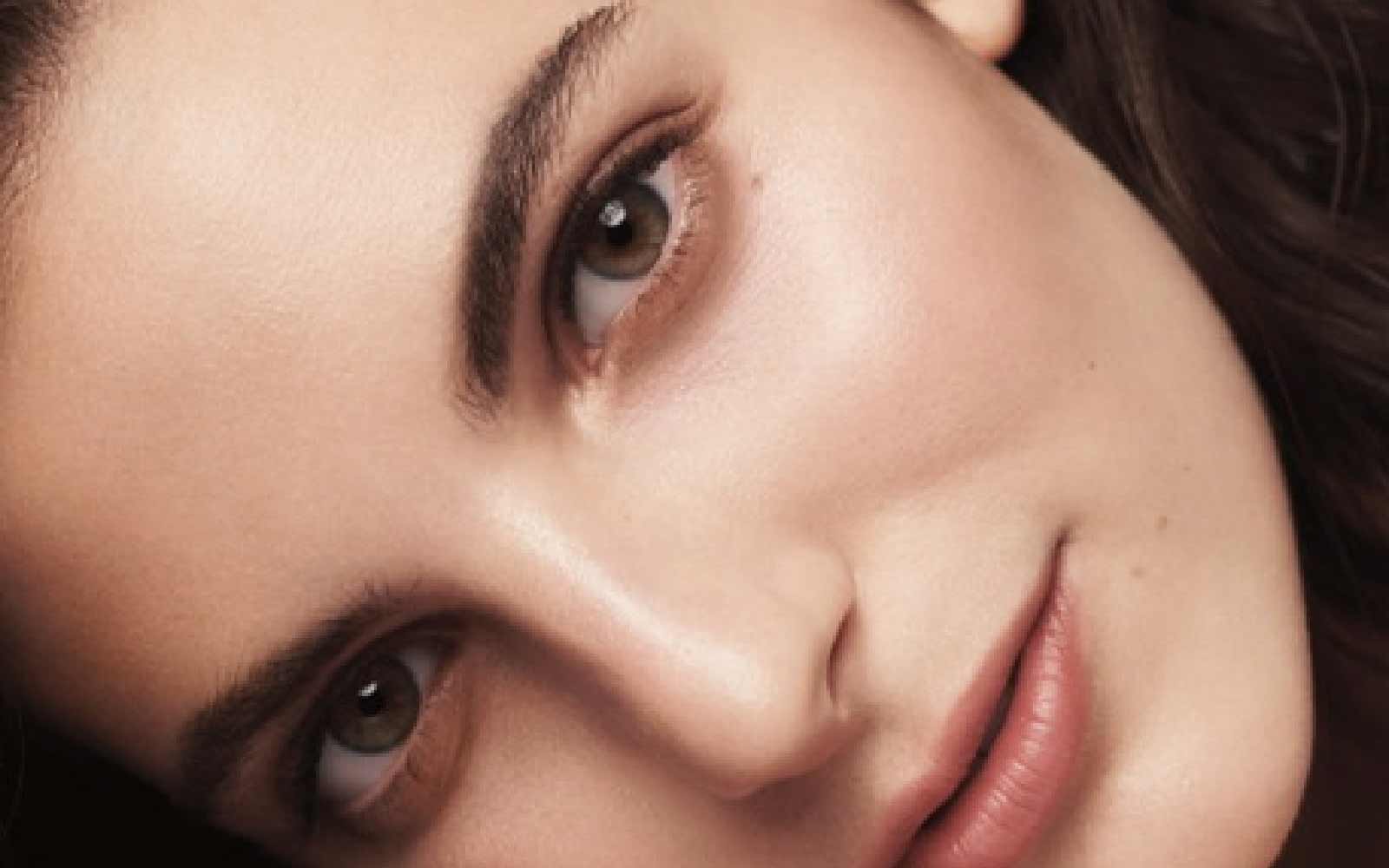ehb-lash-brow-services-home@2x